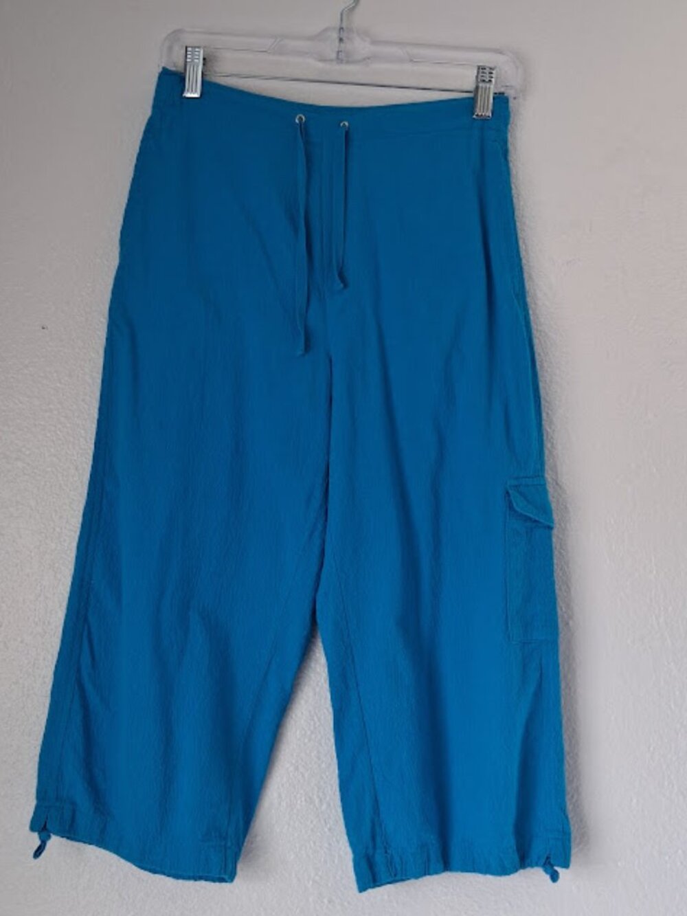 White Stag women's size S (4/6) turquoise capri pants